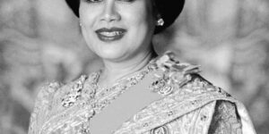 แสดงความอาลัยแด่สมเด็จพระนางเจ้าสิริกิติ์ พระบรมราชินีนาถ พระบรมราชชนนีพันปีหลวง 3